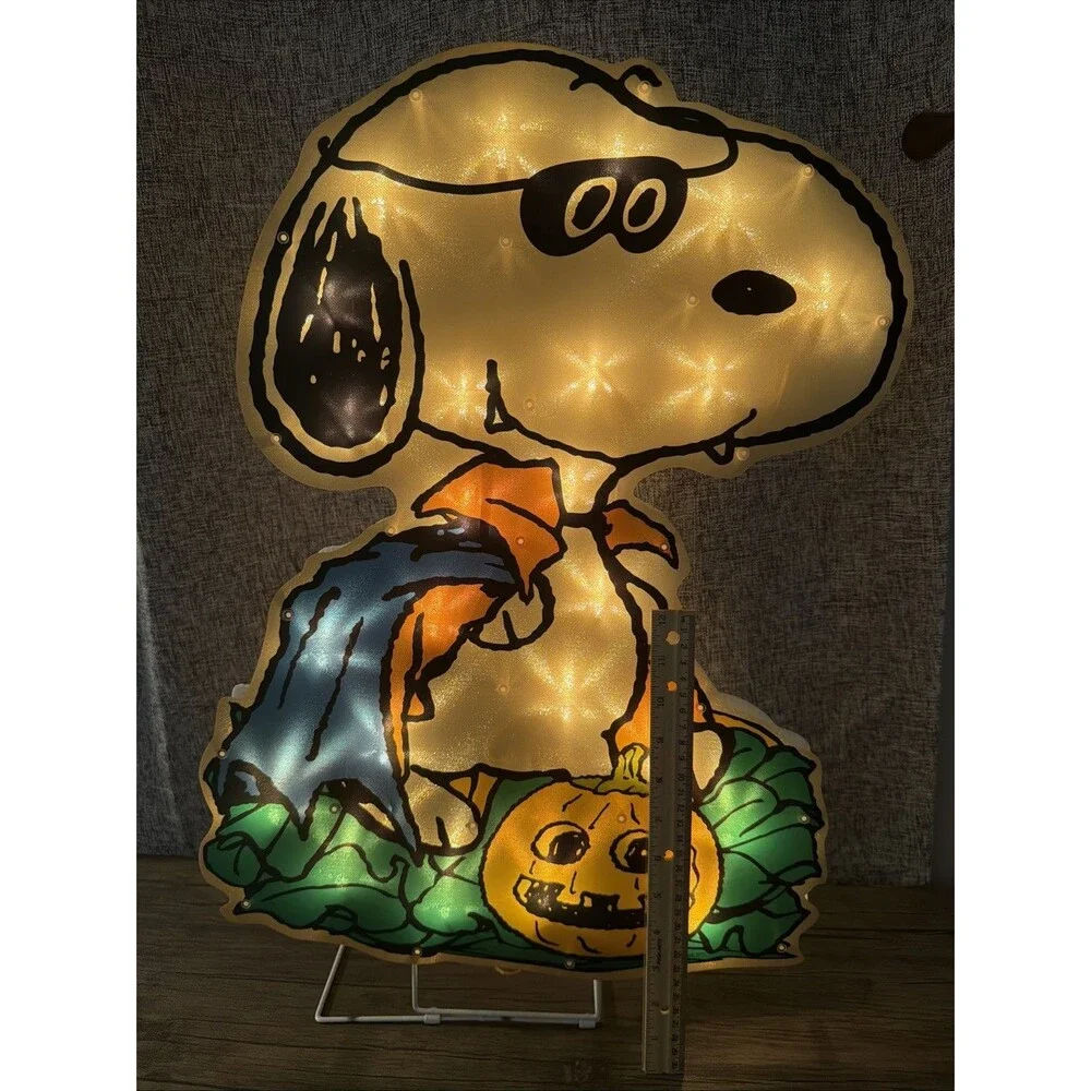 RARE Peanuts Snoopy Trick Or Treat Pre-Lit Halloween Yard Art 24 Inch WORKS!